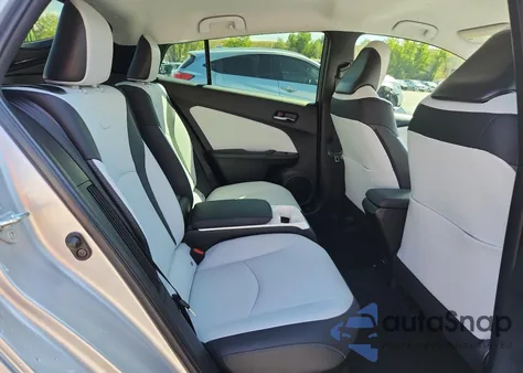 2019 Toyota Prius Prime z USA, uszkodzony, nr VIN JTDKARFP5K3112891